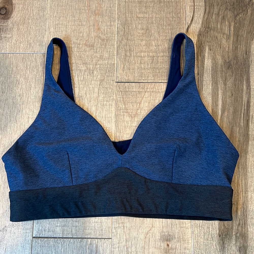 Outdoor Voices color block sports bra